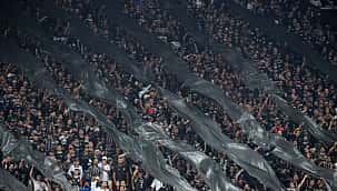 Gaviões critica Vítor Pereira e exige classificação do Corinthians à semifinal da Copa do Brasil