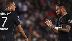 Neymar e Mbappé terão reunião por pênaltis do PSG