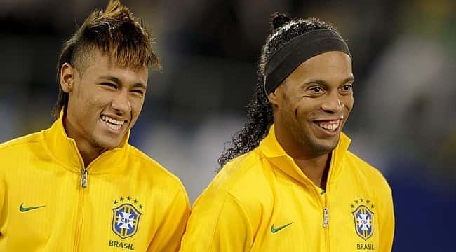 O time ideal com os melhores jogadores que atuaram com Neymar