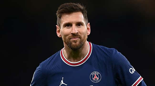 Os 10 jogadores que mais tiveram camisas vendidas