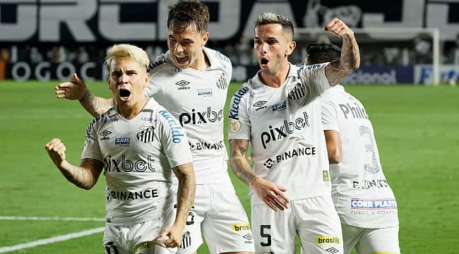 Soteldo reestreia com assistência, Santos vence o São Paulo e sonha com vaga na Libertadores