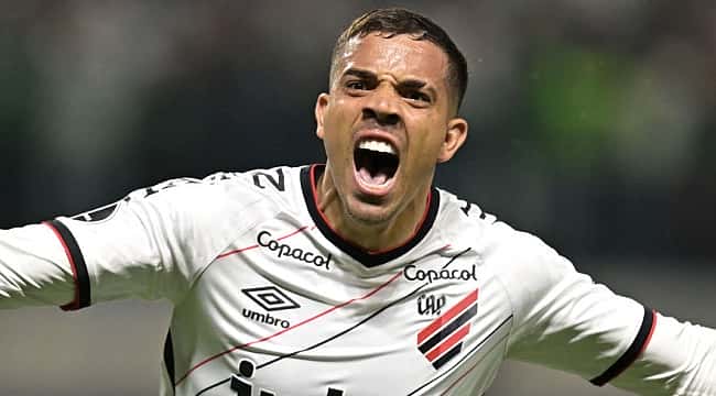 As melhores imagens da classificação do Furacão