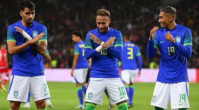 As melhores imagens de Brasil 5 x 1 Tunísia 