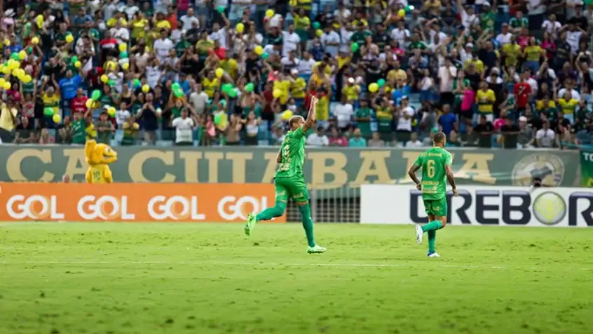 Cuiabá e São Paulo empatam em jogo "maluco"; Deyverson desabafa e diz que não é palhaço
