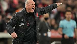 Felipão admite que sucesso subiu à cabeça do Athletico 