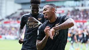 Gabriel Jesus marca, dança para Vini Jr e Arsenal recupera a liderança da Premier League