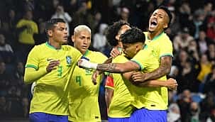 No penúltimo jogo antes da Copa, Brasil vence Gana com time ofensivo e dois gols do Pombo