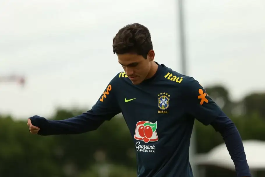 Tite confirma Pedro na reserva, mas diz que a ideia é utilizá-lo no decorrer do jogo contra Tunísia