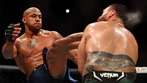 UFC Paris: Ciryl Gane nocauteia Tuivasa em evento histórico; confira os resultados