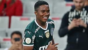 Endrick faz dois e Palmeiras bate o Athletico-PR