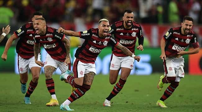 Flamengo vence o Corinthians nos pênaltis e é tetracampeão da Copa do Brasil 