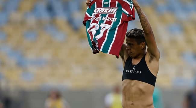 Matheus Martins faz a diferença e Fluminense busca empate com o Botafogo no fim 