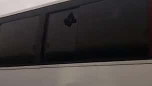 Ônibus com torcedores do Corinthians é apedrejado antes da final