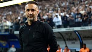 Vítor Pereira na bronca com a arbitragem: "Saíram lesados mais de 30 milhões de corintianos"