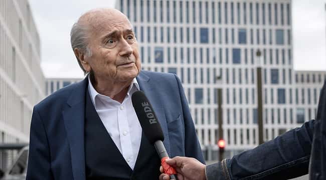 Blatter: "A Copa do Mundo do Catar foi um erro"