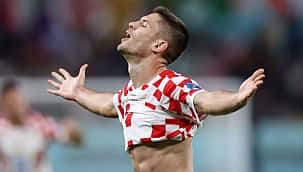 Croácia toma susto, mas vira sobre Canadá