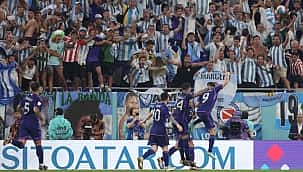 Garotos decidem, Argentina vence a Polônia e enfrenta a Austrália nas oitavas de final da Copa 