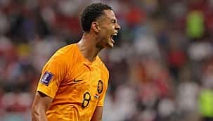 Holanda vence Catar, avança, mas não convence