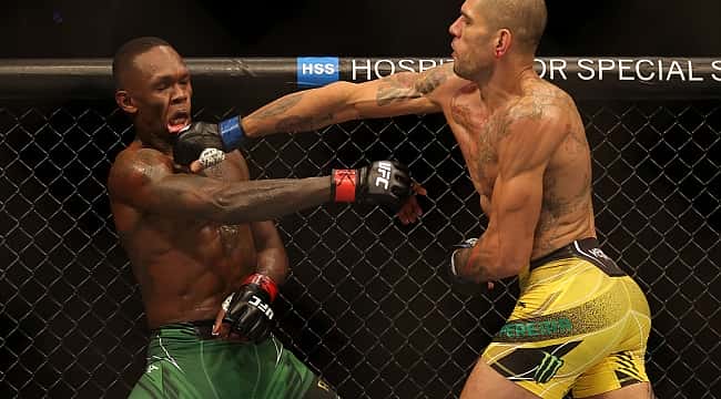 UFC 281: Alex Poatan conta os bastidores do nocaute sobre Israel Adesanya