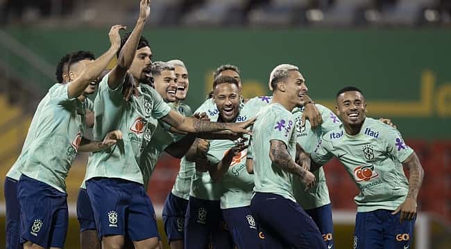 Seleção faz primeiro treino no Catar e Pedro destaca a alegria dos jogadores brasileiros 