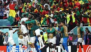 Senegal vence Catar e elimina seleção anfitriã da Copa do Mundo 2022