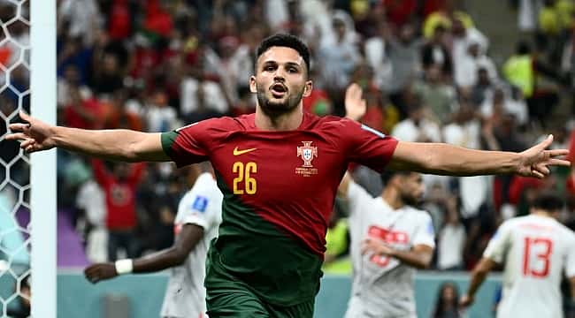 As melhores imagens de Portugal 6 x 1 Suíça; portugueses encaram Marrocos nas quartas