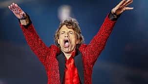 Confira os times de futebol de 10 astros do rock