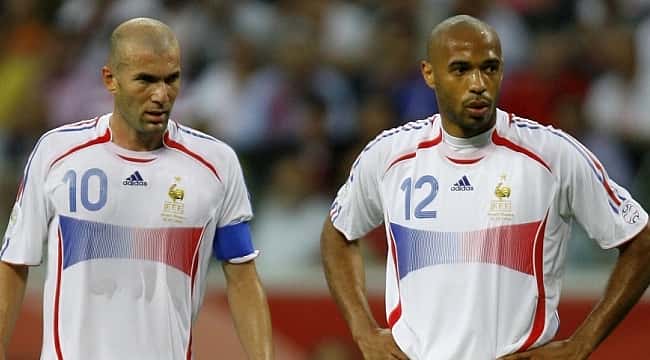 Os 10 maiores jogadores franceses da história