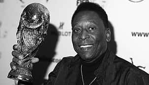 Pelé morre aos 82 anos em São Paulo 