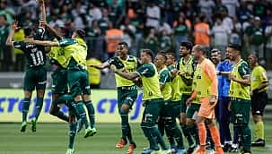 Quantos times disputam o Campeonato Paulista?