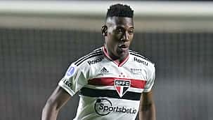 Vasco acerta a contratação de Léo Pelé, zagueiro do São Paulo