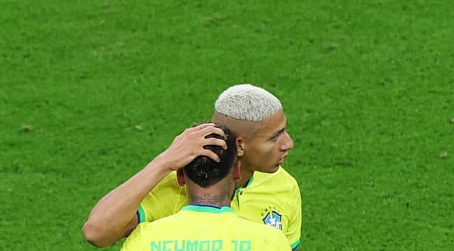 Neymar volta de lesão e agita a web; veja os memes