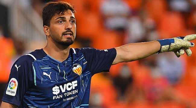 15 jovens goleiros promissores para o Modo Carreira do FIFA 23
