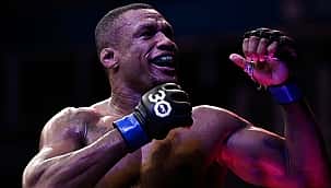 Após 'amassar' adversário, Jailton 'Malhadinho' afirma se espelhar em Khabib Nurmagomedov