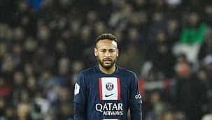 Em meio aos rumores de possível transferência, Neymar é ausência no jogo do PSG desta sexta