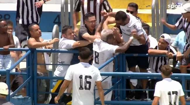 Ivonei, do Santos, faz o gol que Pelé não fez; assista! 