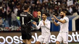 Nos pênaltis, Real Madrid vence Valencia e avança para a final da Supercopa da Espanha