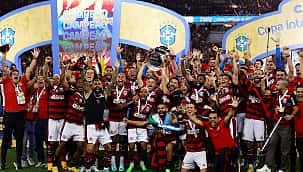 Os 10 clubes mais valiosos do Brasil em 2023