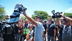 Top 5 maiores artilheiros do futebol mundial na atualidade; Luis Suárez está na lista