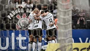 Com dois gols de Róger Guedes, Corinthians vence Mirassol no domingo de Carnaval por 3 x 0