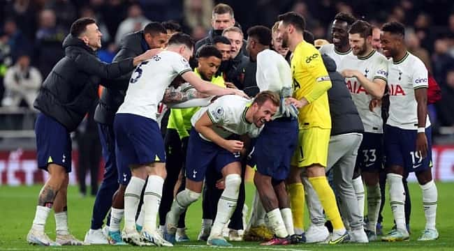 Saiba onde assistir e prováveis escalações de Tottenham x Leeds