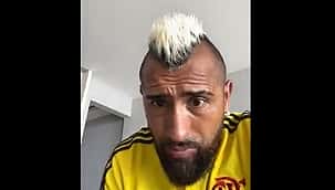 Vidal, volante do Flamengo, se oferece ao Colo-Colo-CHI