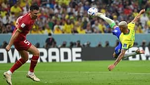 Voleio de Richarlison na Copa do Mundo é finalista do Prêmio Puskás; confira os concorrentes