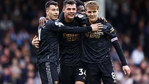 Brasileiros decidem, Arsenal vence Fulham e abre boa vantagem na liderança da Premier League