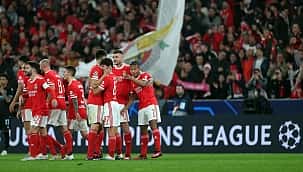 Champions: Benfica goleia Brugge e avança; Chelsea vira sobre o Borussia e se classifica