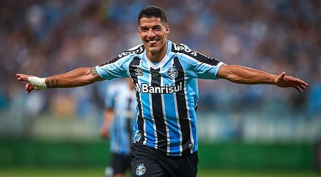 Suárez dá assistência de gênio, Grêmio vence Campinense e avança na Copa do Brasil