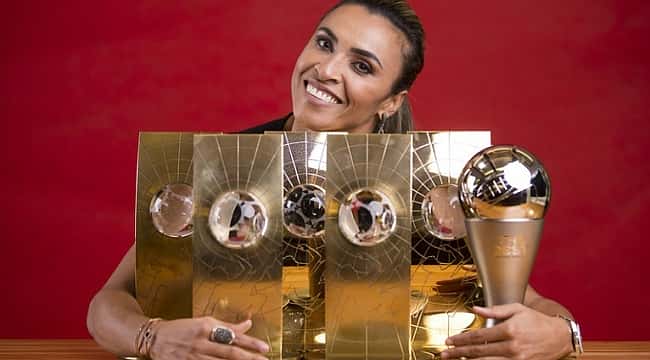 Top 10 jogadoras brasileiras do futebol feminino