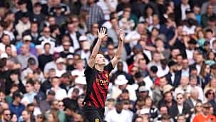 A 34ª rodada da Premier League; City vira líder e Liverpool vence jogão contra Tottenham; confira!