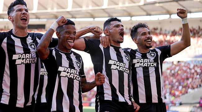 As melhores imagens de Flamengo 2 x 3 Botafogo