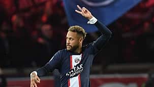 Chelsea tem concorrência de clube da Premier League para contratar Neymar